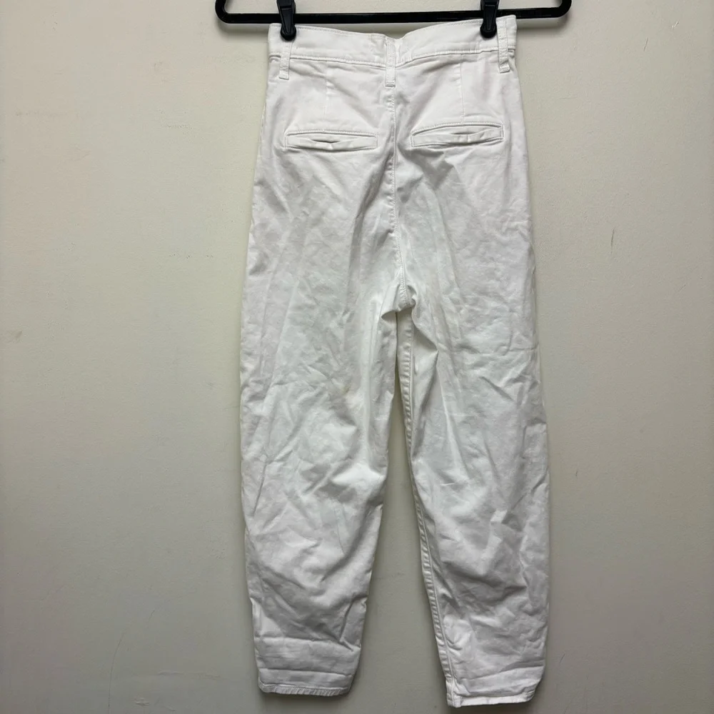 Levi’s White Pleated Balloon Leg Pants